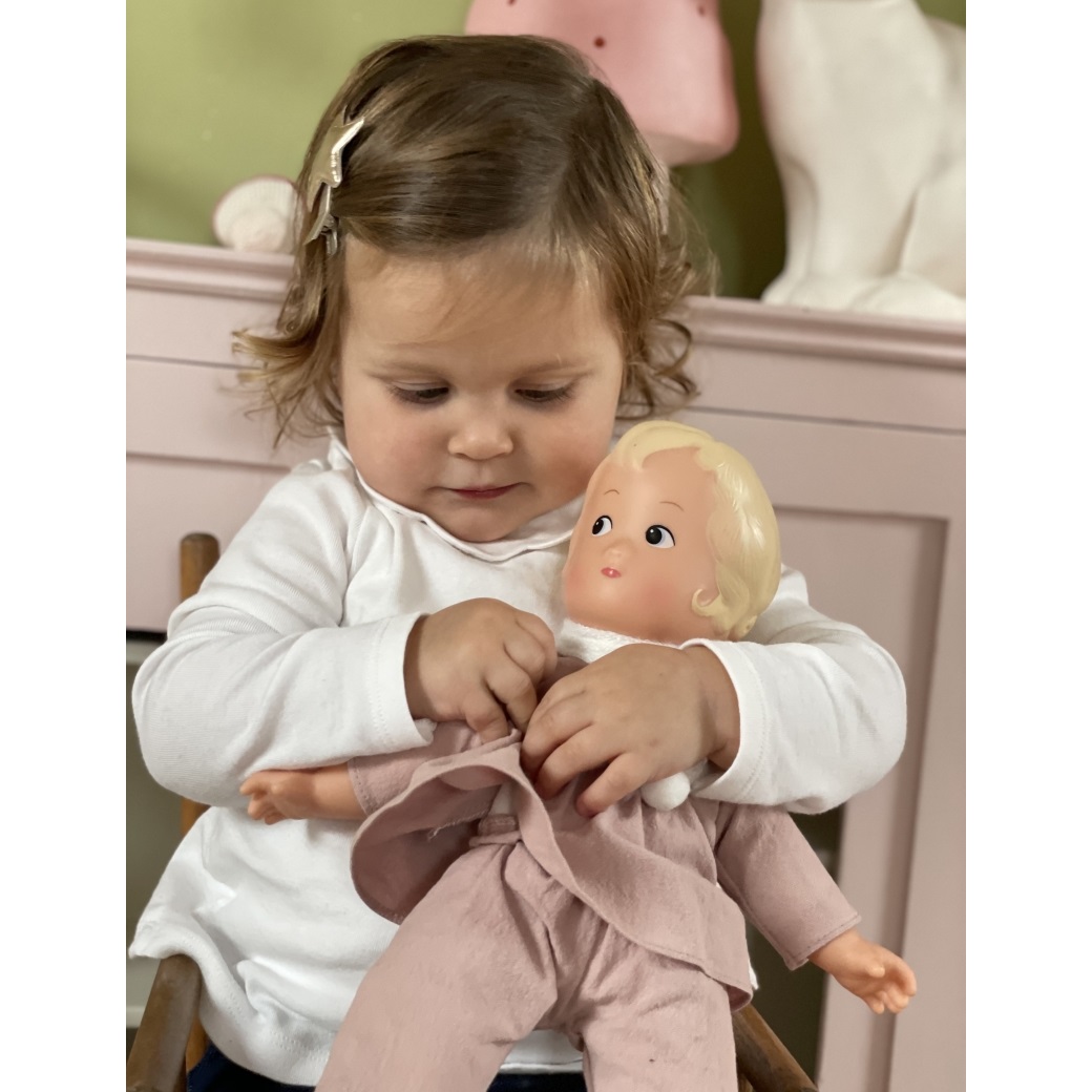 Egmont Toys Лялька Єлена 